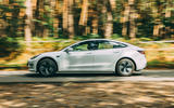 Tesla Model 3 road test - sie